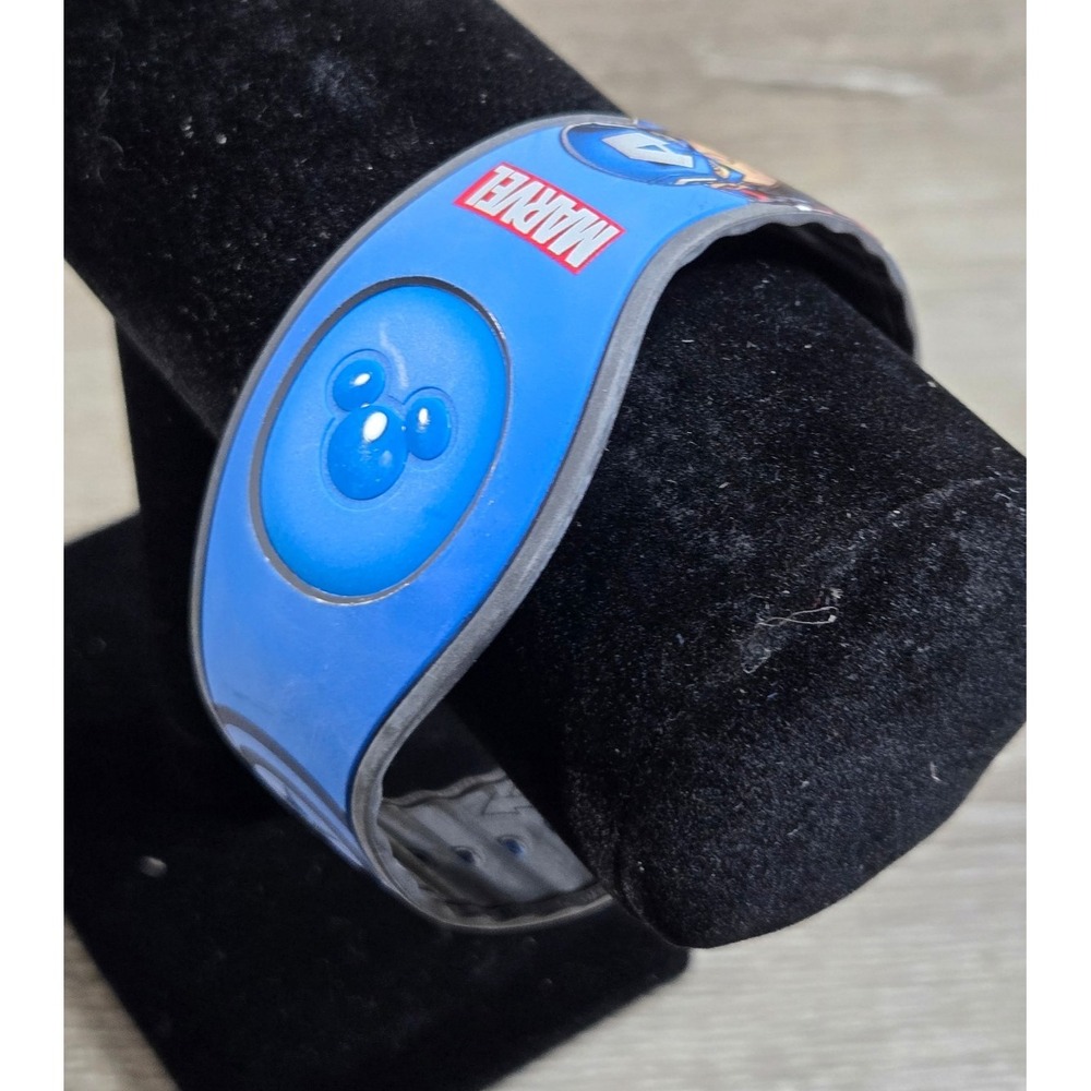 Disney Parks MagicBand Magic Band  Marvel: Captain America - Blue Dad Gift - Picture 2 of 4